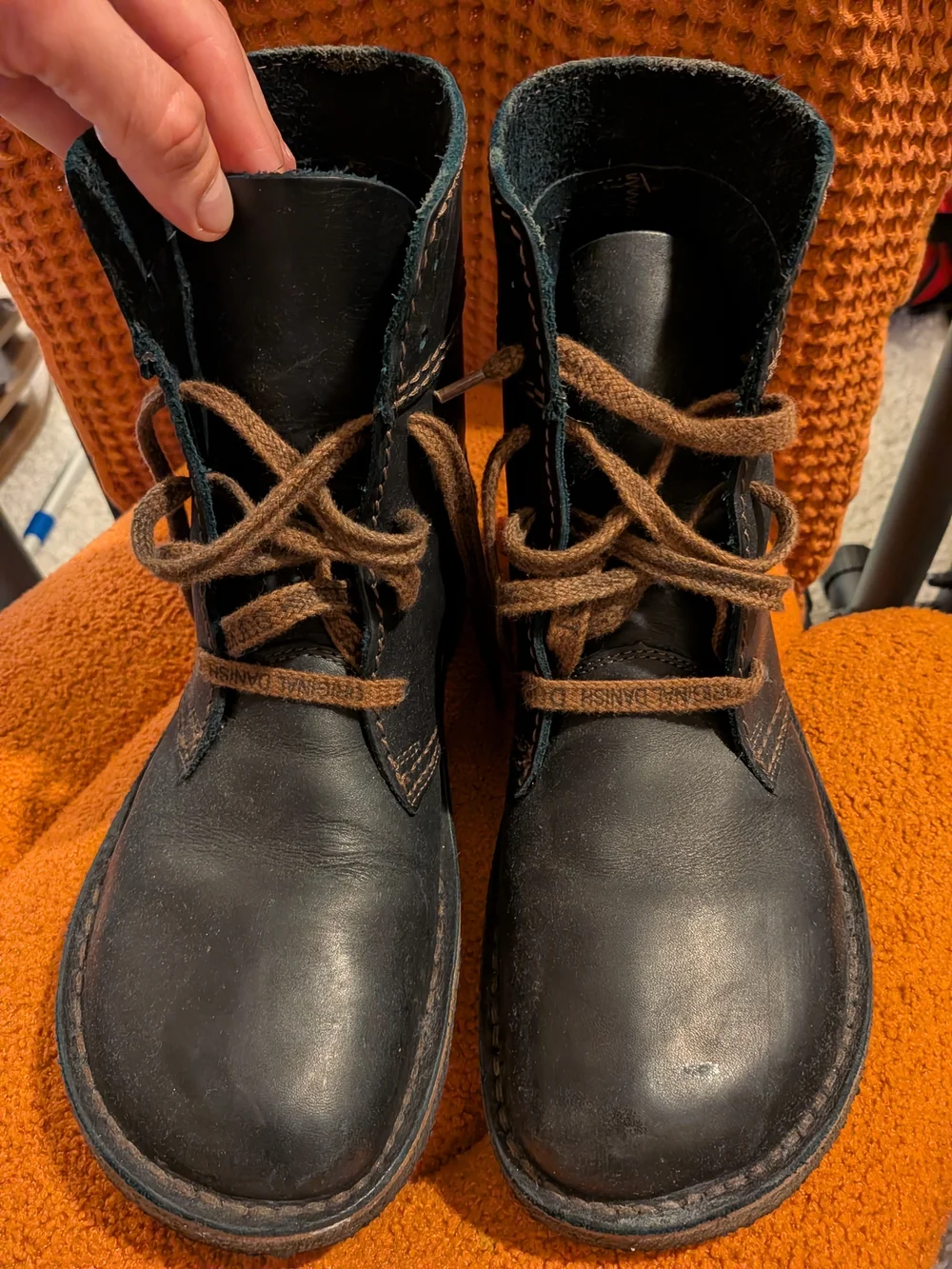 Men's Duckfeet Faborg Black Leather Lace-Up Boots with Brown Laces